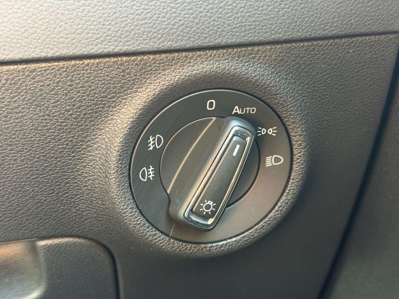 2020 SKODA KAROQ 2020 SKODA KAROQ