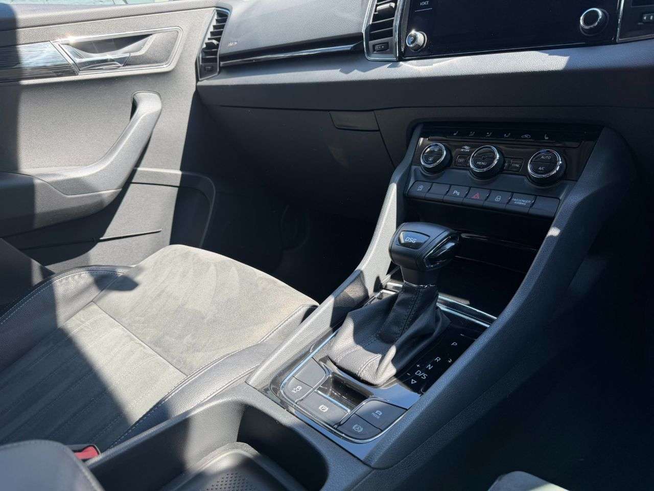 2020 SKODA KAROQ 2020 SKODA KAROQ