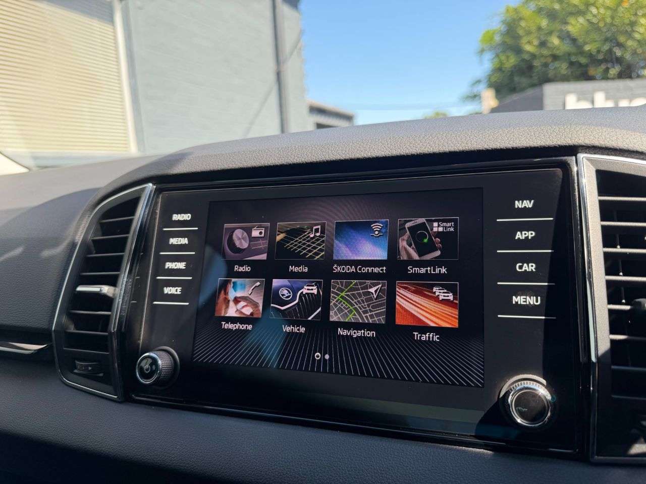 2020 SKODA KAROQ 2020 SKODA KAROQ