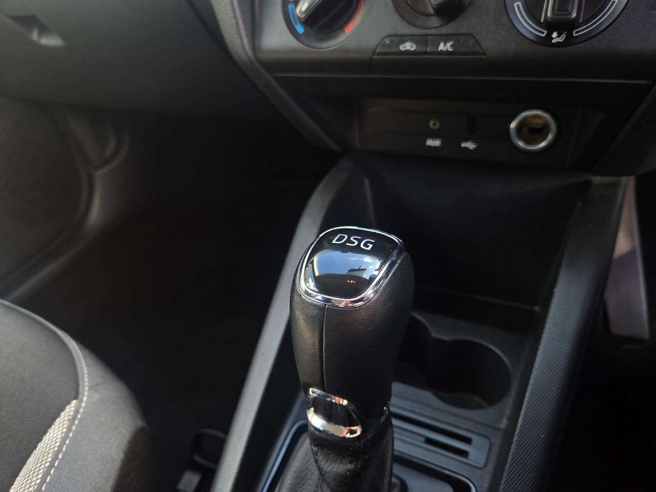 2015 SKODA FABIA 2015 SKODA FABIA