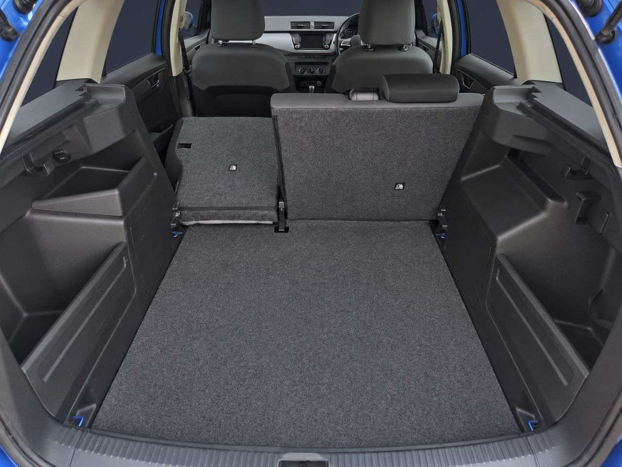 2015 SKODA FABIA 2015 SKODA FABIA