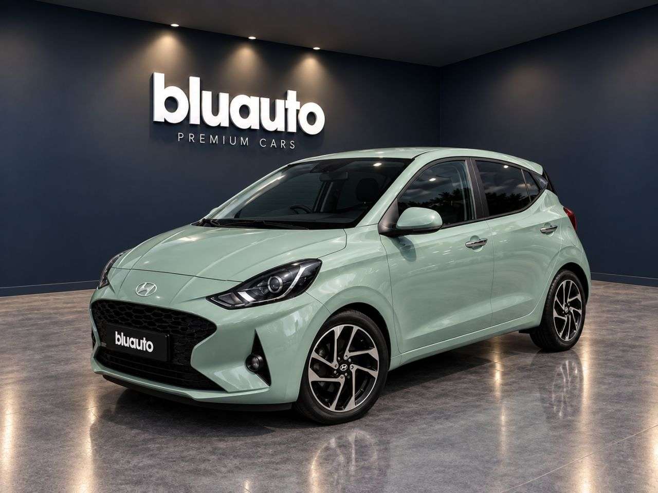 A 2025 HYUNDAI I10 1.0 Premium Hatchback 5dr Petrol Manual Euro 6 (s/s) (63 ps) A 2025 HYUNDAI I10 1.0 Premium Hatchback 5dr Petrol Manual Euro 6 (s/s) (63 ps)