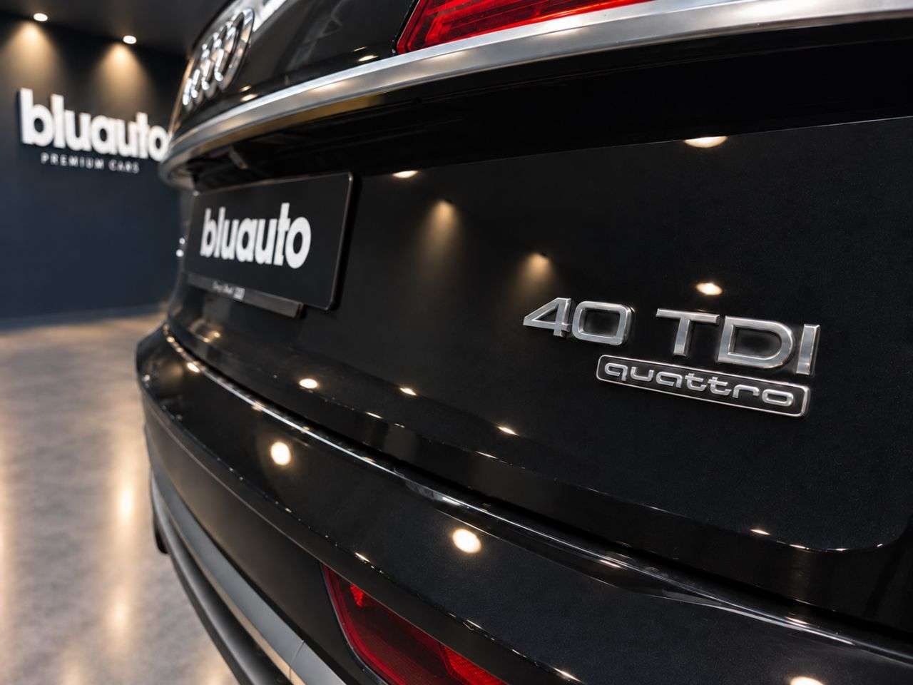 A 2021 AUDI Q5 2.0 TDI 40 S line Sportback 5dr Diesel S Tronic quattro Euro 6 (s/s) (204 p A 2021 AUDI Q5 2.0 TDI 40 S line Sportback 5dr Diesel S Tronic quattro Euro 6 (s/s) (204 p