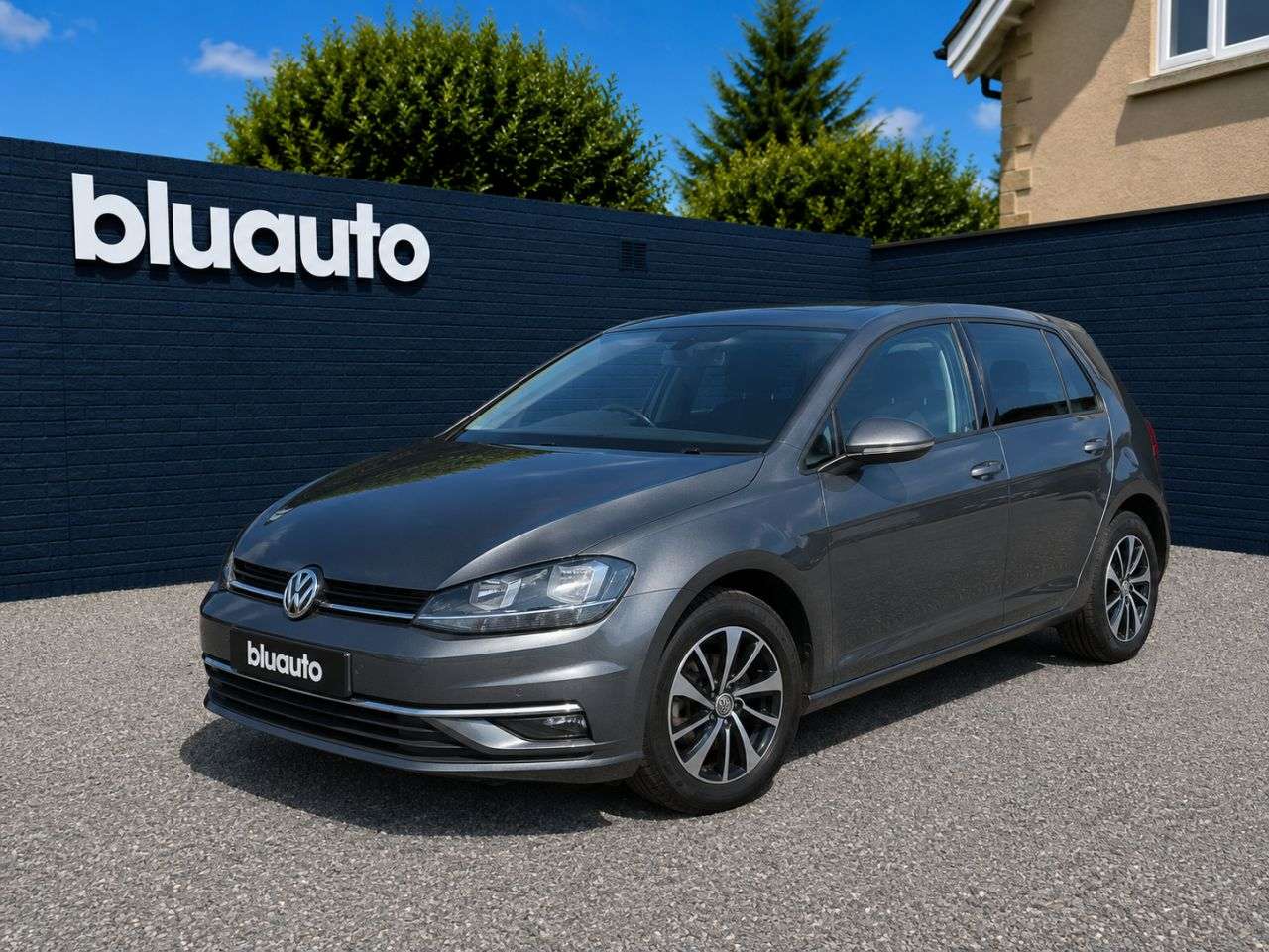 A 2019 VOLKSWAGEN GOLF 1.0 TSI Match Hatchback 5dr Petrol DSG Euro 6 (s/s) (115 ps) A 2019 VOLKSWAGEN GOLF 1.0 TSI Match Hatchback 5dr Petrol DSG Euro 6 (s/s) (115 ps)