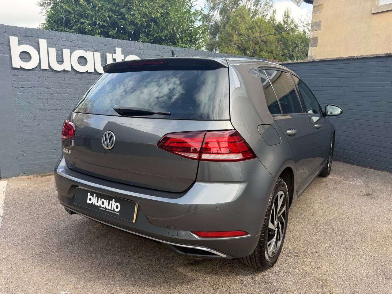 2019 VOLKSWAGEN GOLF 2019 VOLKSWAGEN GOLF