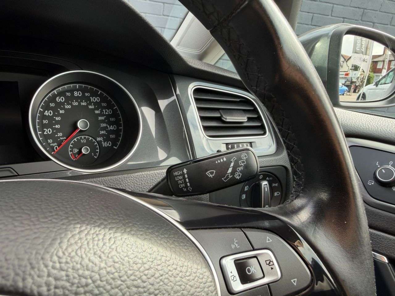 2019 VOLKSWAGEN GOLF 2019 VOLKSWAGEN GOLF