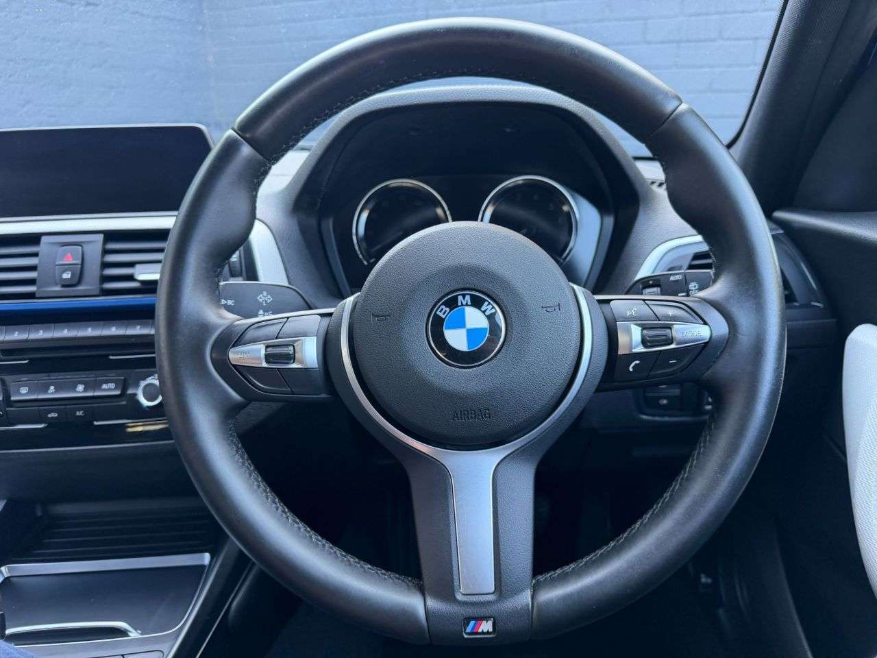 2018 BMW 1 SERIES 2018 BMW 1 SERIES