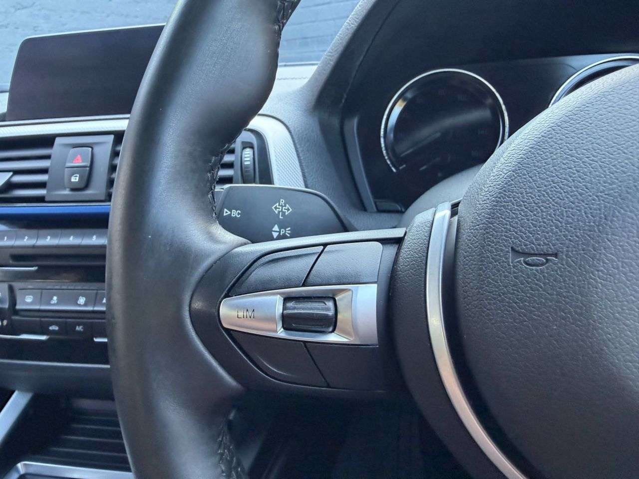 2018 BMW 1 SERIES 2018 BMW 1 SERIES