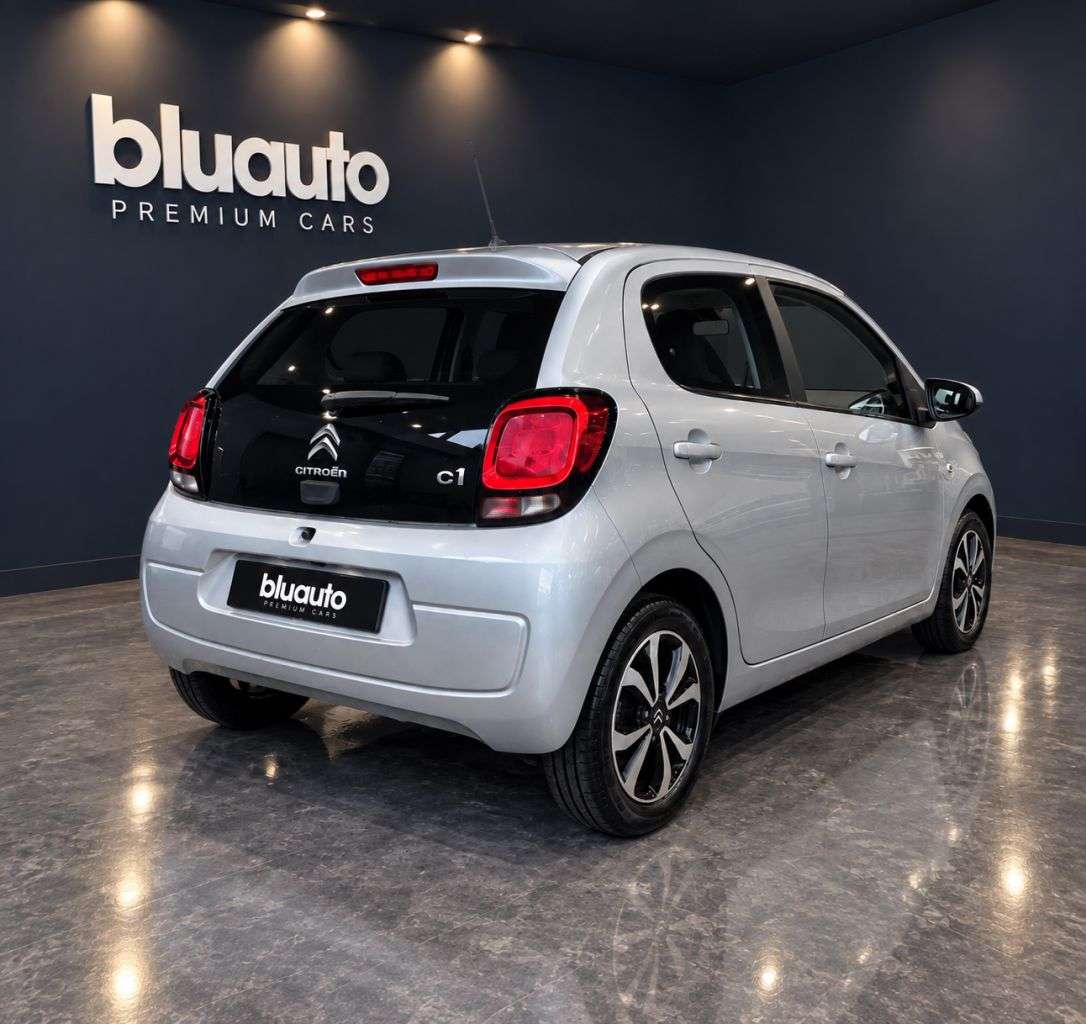 A 2017 CITROEN C1 1.0 VTi Flair Hatchback 5dr Petrol ETG5 Euro 6 (68 ps) A 2017 CITROEN C1 1.0 VTi Flair Hatchback 5dr Petrol ETG5 Euro 6 (68 ps)