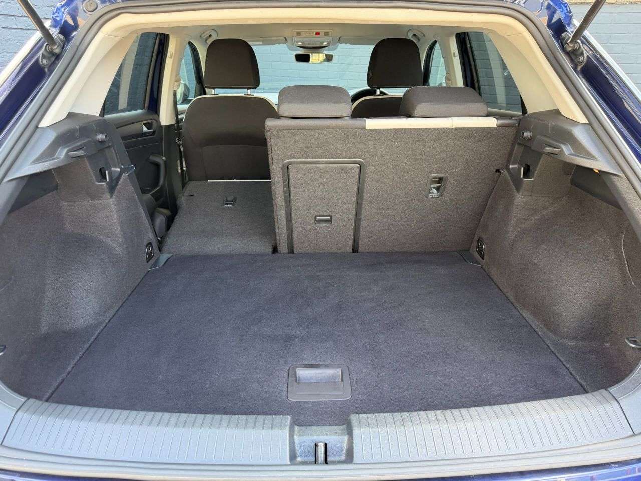 2018 VOLKSWAGEN T-ROC 2018 VOLKSWAGEN T-ROC