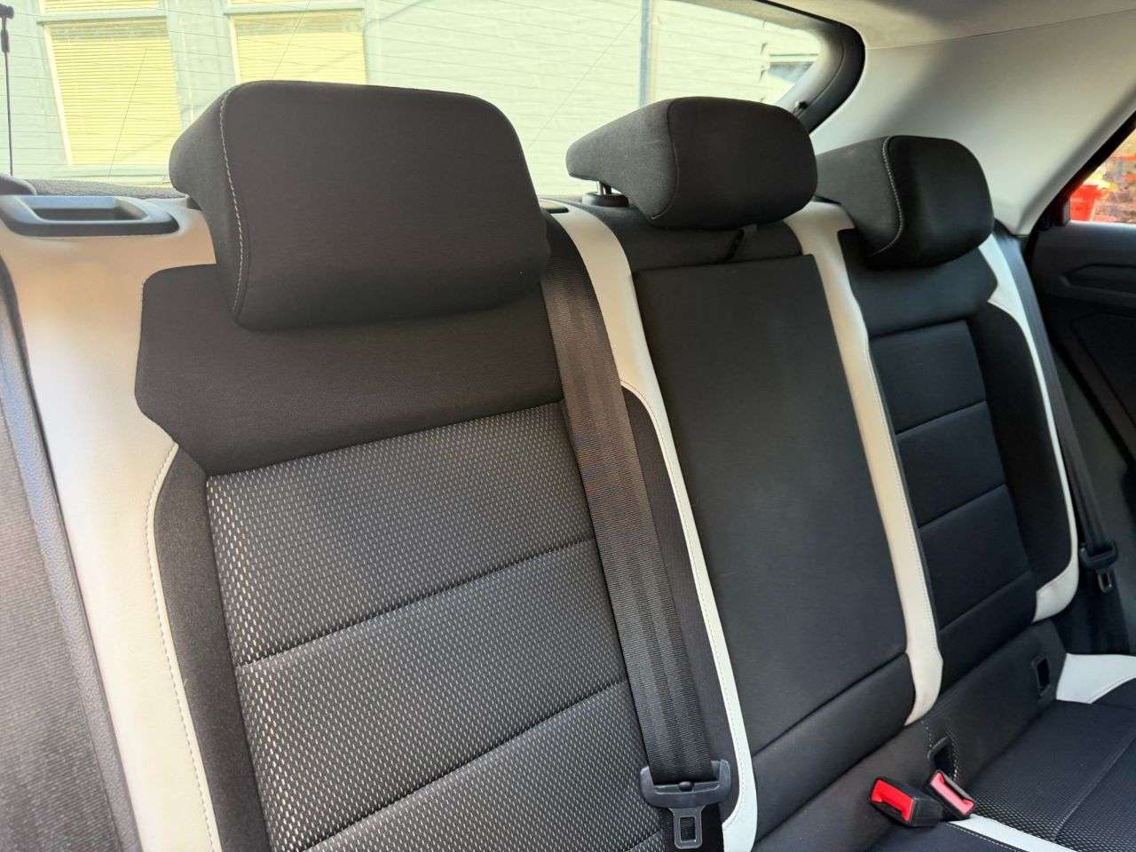 2018 VOLKSWAGEN T-ROC 2018 VOLKSWAGEN T-ROC