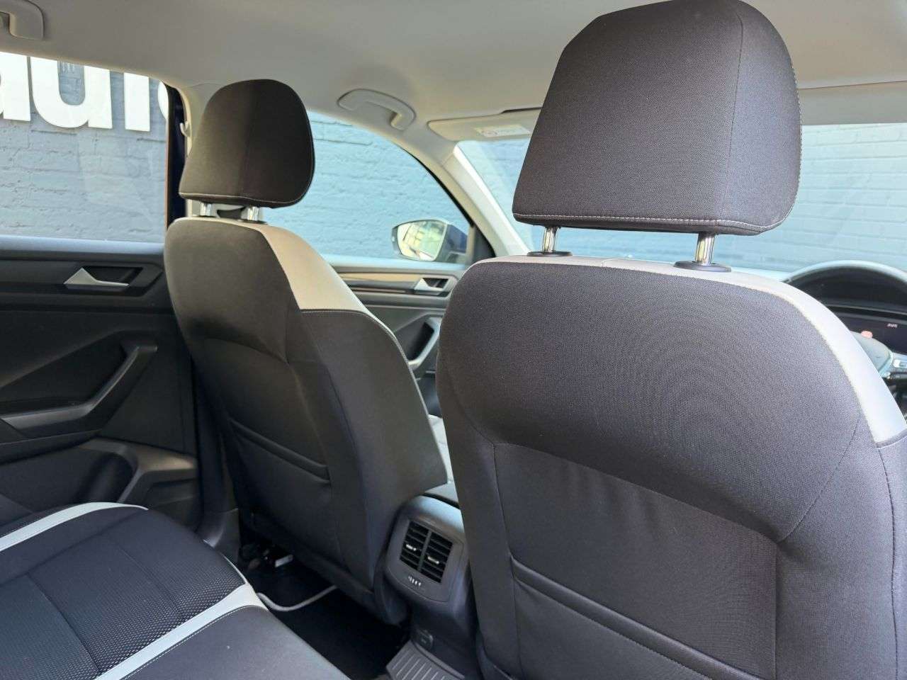 2018 VOLKSWAGEN T-ROC 2018 VOLKSWAGEN T-ROC