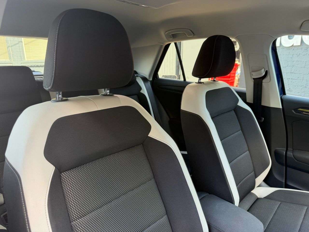 2018 VOLKSWAGEN T-ROC 2018 VOLKSWAGEN T-ROC