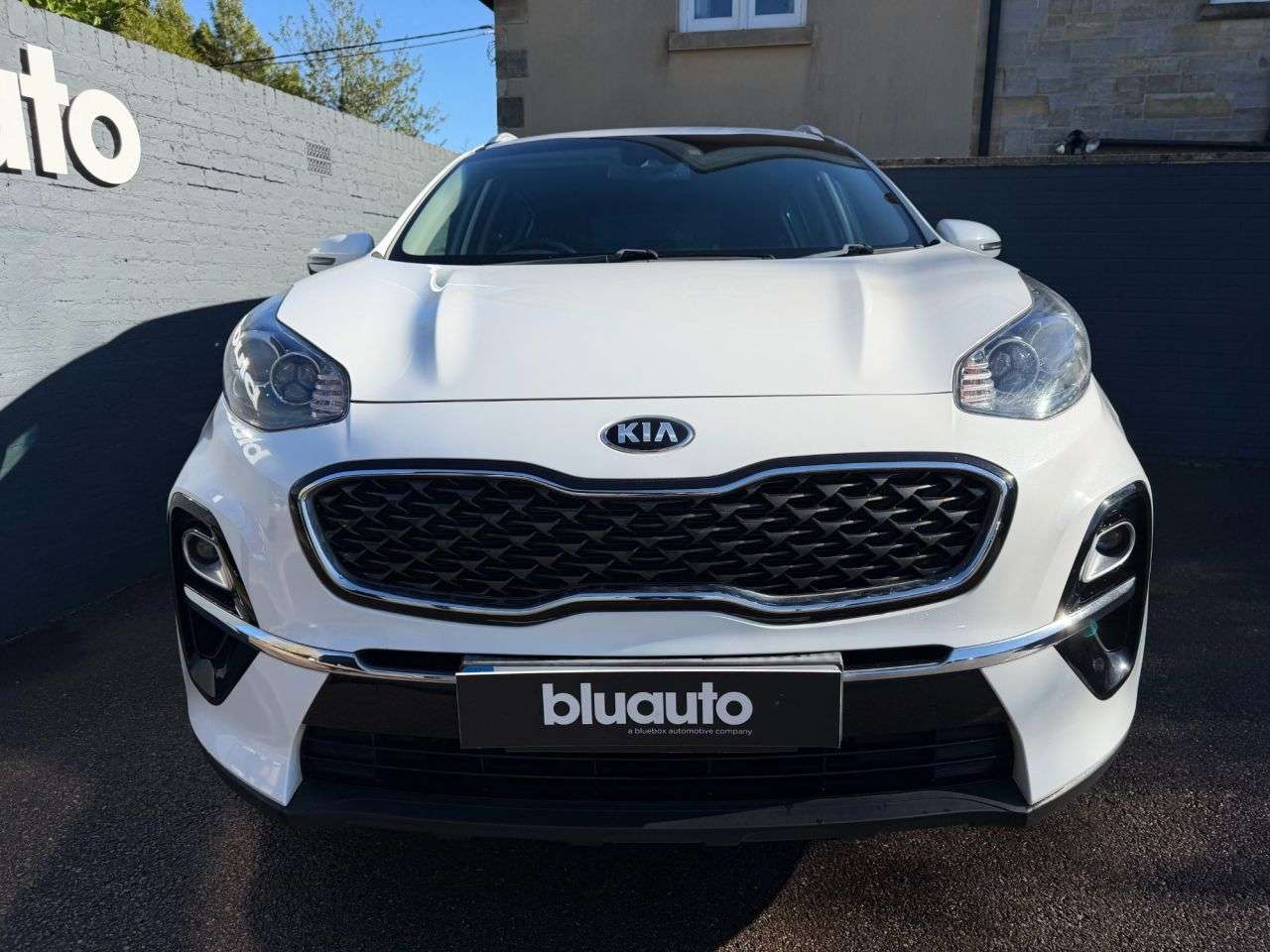 A 2018 KIA SPORTAGE 1.6 GDi 2 SUV 5dr Petrol Manual Euro 6 (s/s) (130 bhp) A 2018 KIA SPORTAGE 1.6 GDi 2 SUV 5dr Petrol Manual Euro 6 (s/s) (130 bhp)