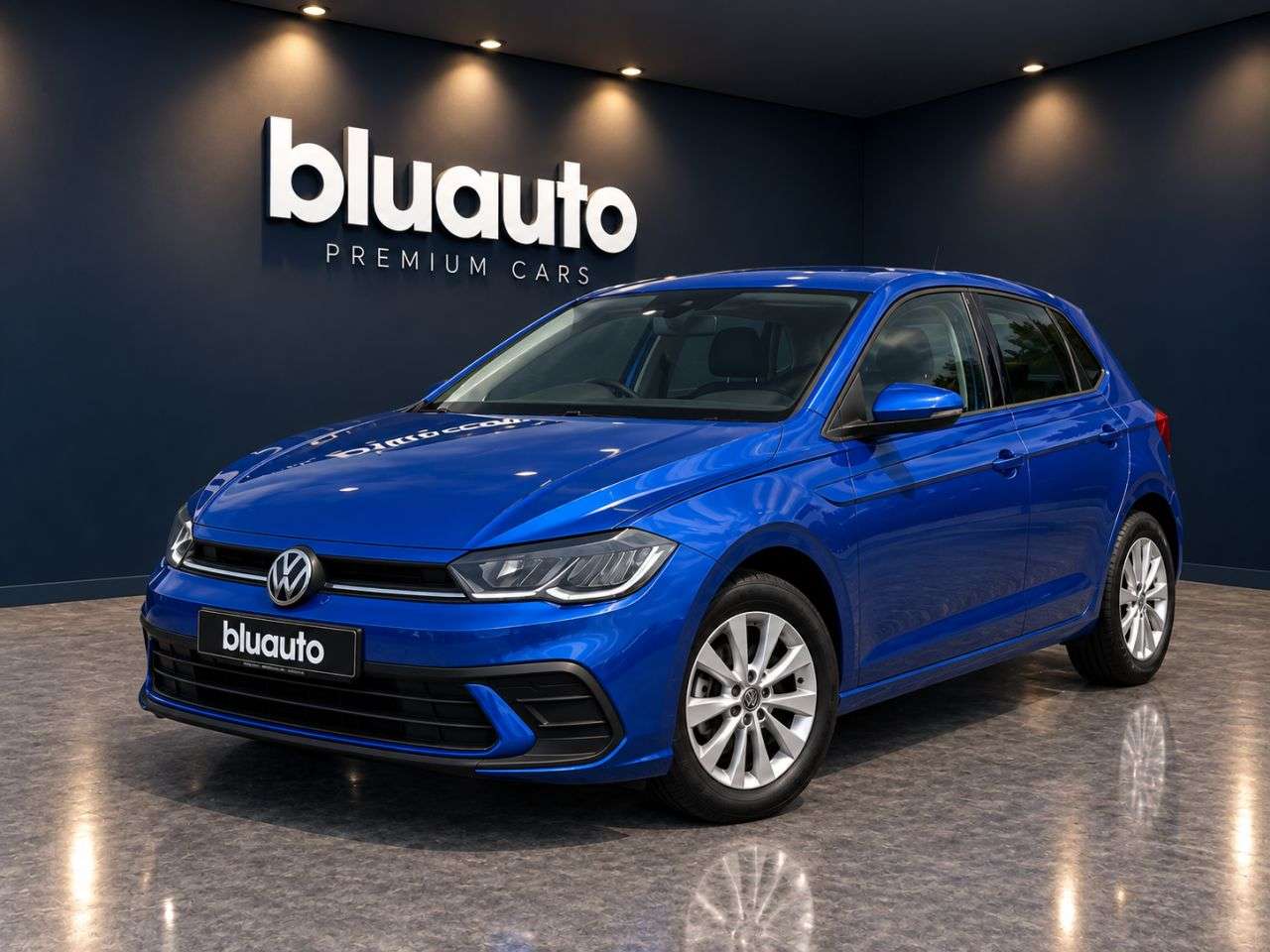 A 2022 VOLKSWAGEN POLO 1.0 TSI Life Hatchback 5dr Petrol DSG Euro 6 (s/s) (95 ps) Front and Rear P A 2022 VOLKSWAGEN POLO 1.0 TSI Life Hatchback 5dr Petrol DSG Euro 6 (s/s) (95 ps) Front and Rear P