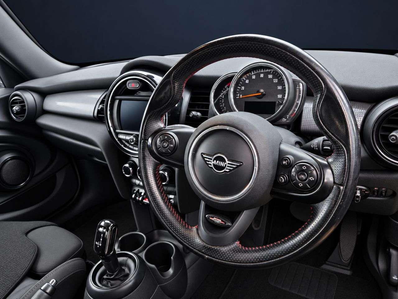 2018 MINI HATCH 2018 MINI HATCH