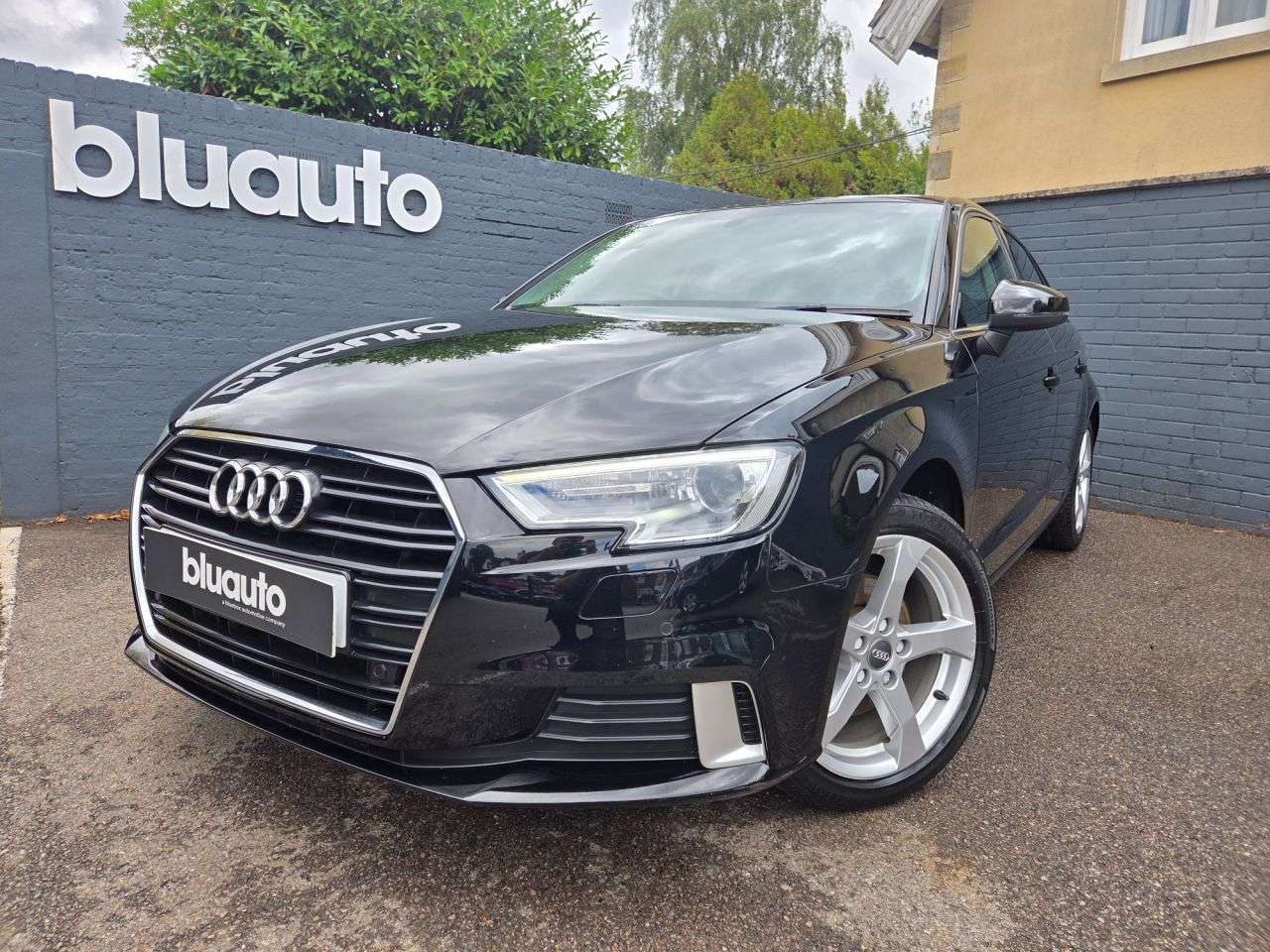 A 2018 AUDI A3 1.5 TFSI CoD 35 Sport Sportback 5dr Petrol S Tronic Euro 6 (s/s) (150 ps) F A 2018 AUDI A3 1.5 TFSI CoD 35 Sport Sportback 5dr Petrol S Tronic Euro 6 (s/s) (150 ps) F