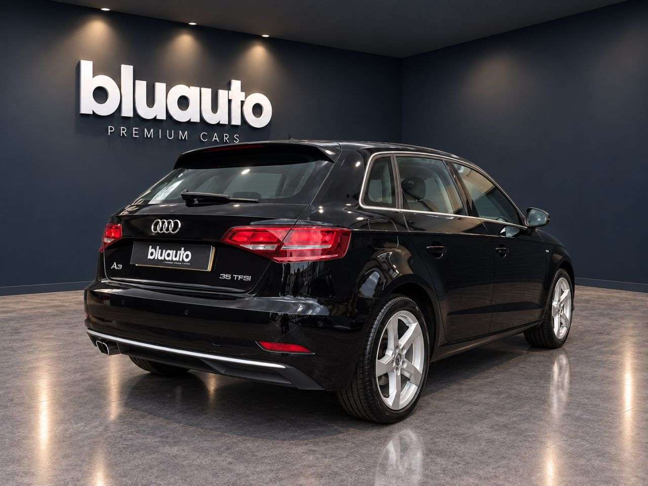 A 2018 AUDI A3 1.5 TFSI CoD 35 Sport Sportback 5dr Petrol S Tronic Euro 6 (s/s) (150 ps) F A 2018 AUDI A3 1.5 TFSI CoD 35 Sport Sportback 5dr Petrol S Tronic Euro 6 (s/s) (150 ps) F