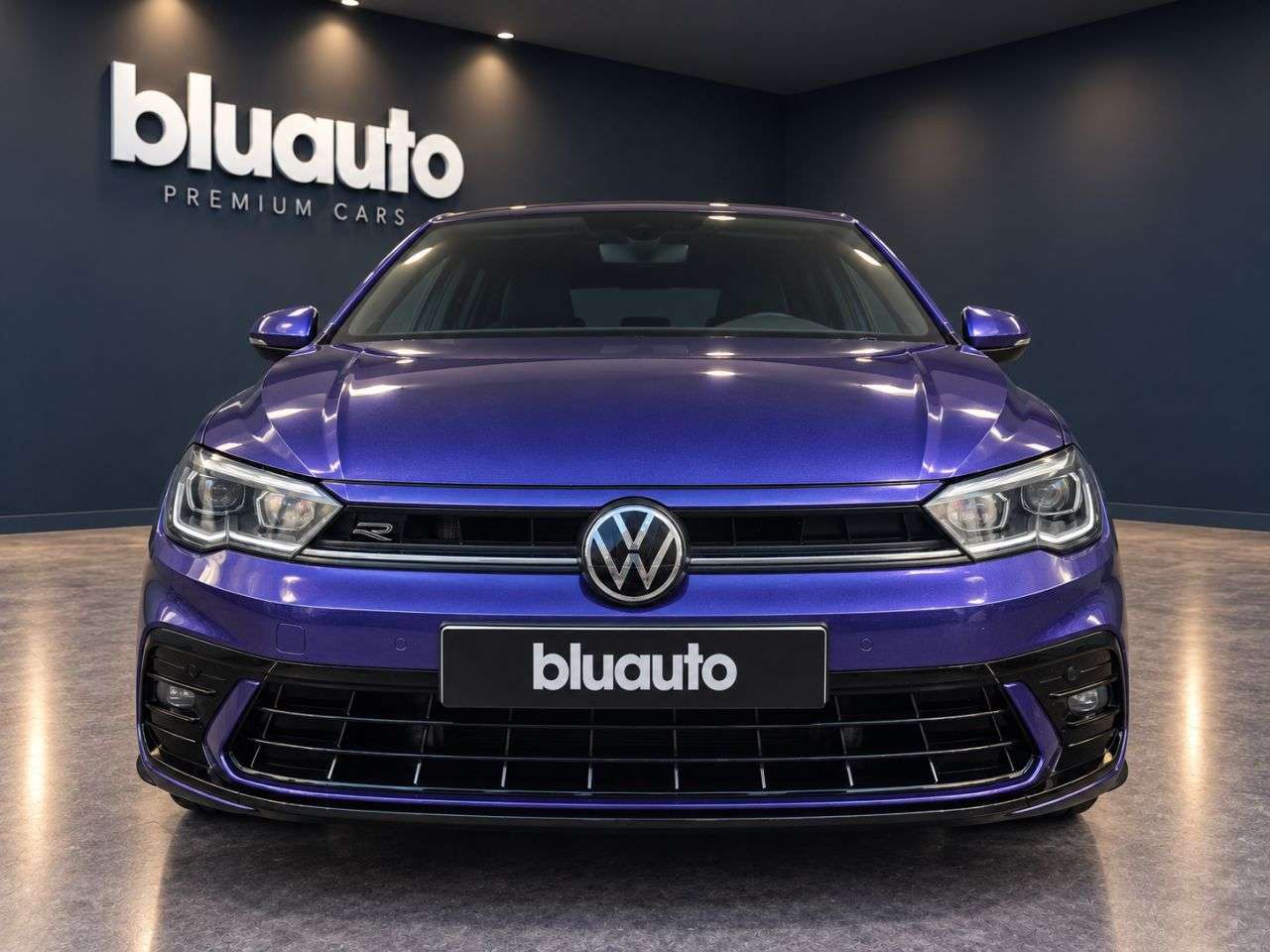 A 2023 VOLKSWAGEN POLO 1.0 TSI R-Line Hatchback 5dr Petrol Manual Euro 6 (s/s) (95 ps) Rear Parkin A 2023 VOLKSWAGEN POLO 1.0 TSI R-Line Hatchback 5dr Petrol Manual Euro 6 (s/s) (95 ps) Rear Parkin