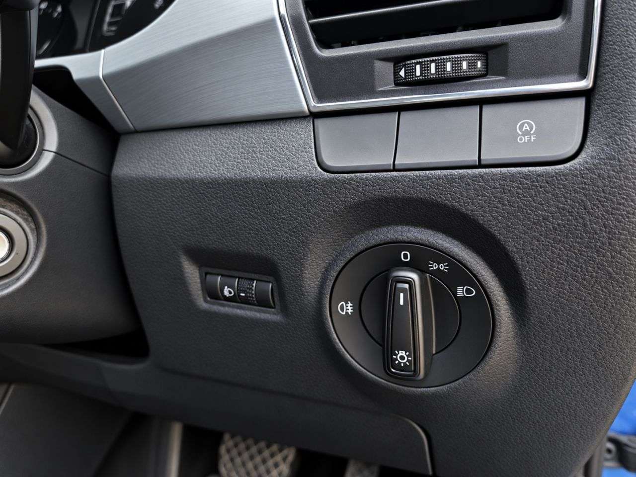 2015 SKODA FABIA 2015 SKODA FABIA