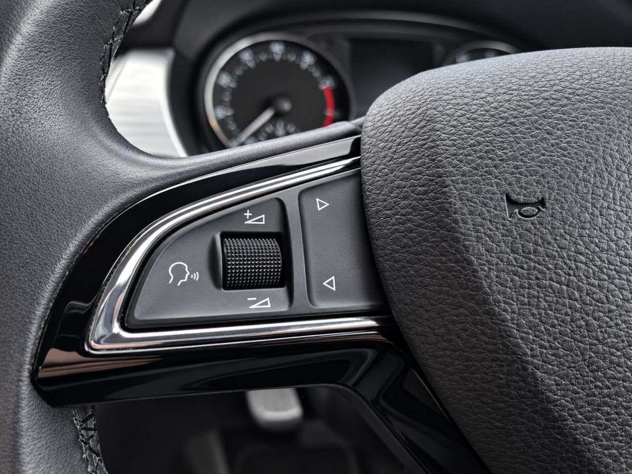 2015 SKODA FABIA 2015 SKODA FABIA