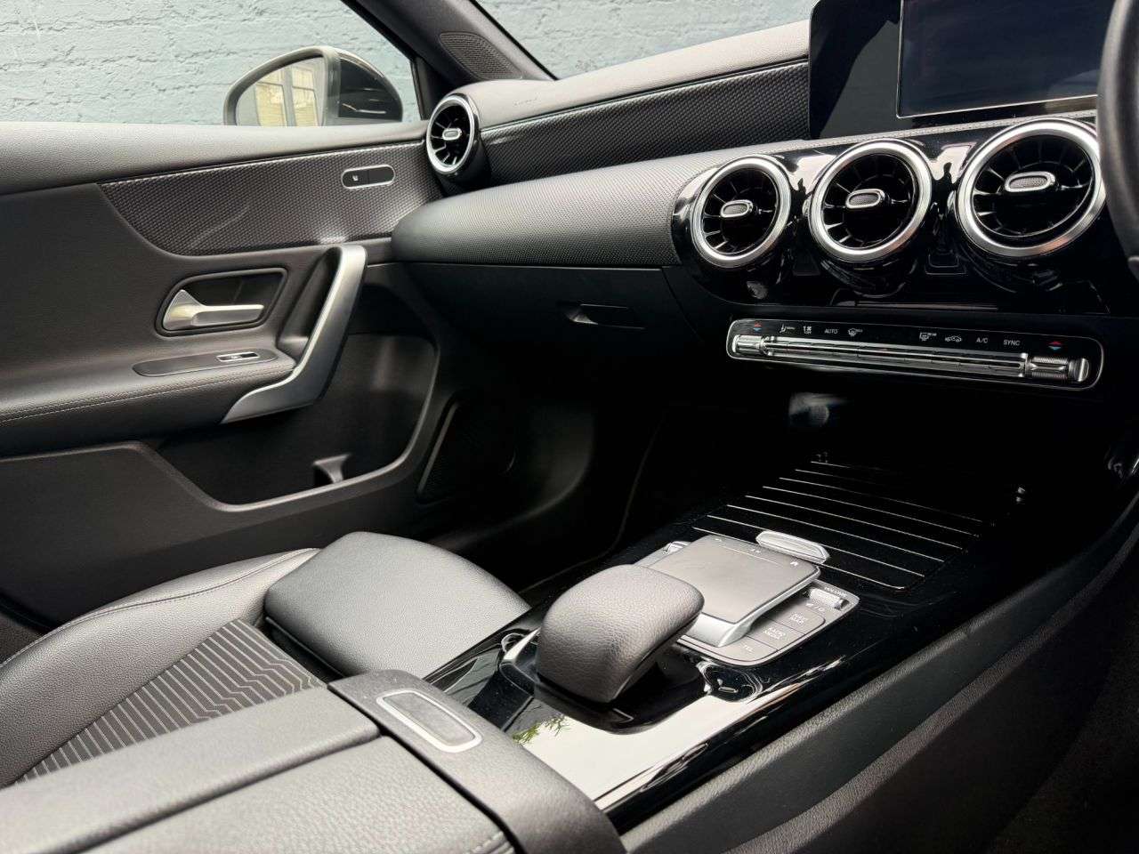 2021 MERCEDES-BENZ A CLASS 2021 MERCEDES-BENZ A CLASS