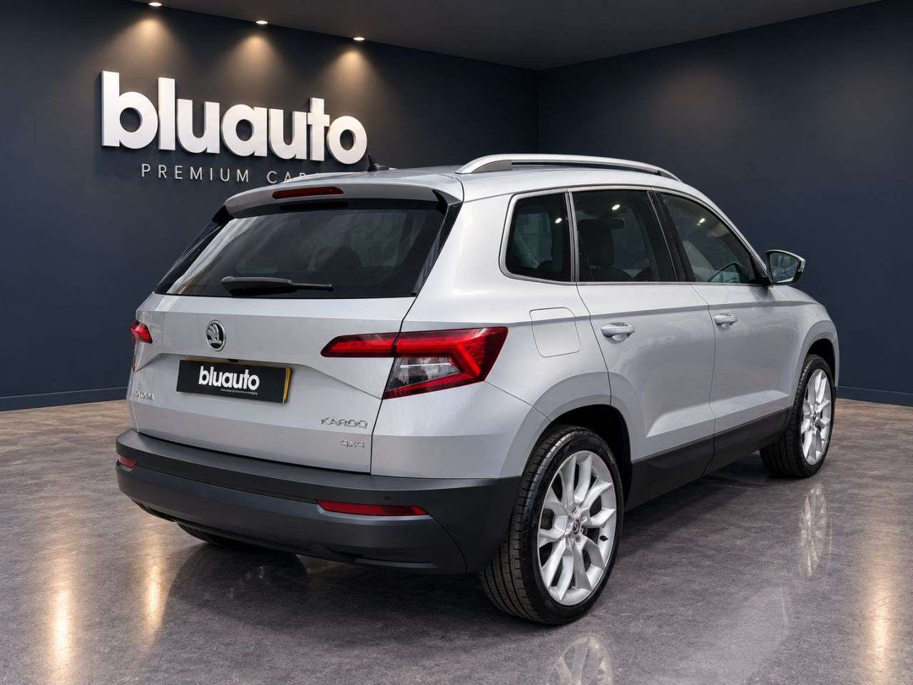 A 2019 SKODA KAROQ 1.5 TSI ACT Edition SUV 5dr Petrol DSG 4WD Euro 6 (s/s) (150 ps) A 2019 SKODA KAROQ 1.5 TSI ACT Edition SUV 5dr Petrol DSG 4WD Euro 6 (s/s) (150 ps)