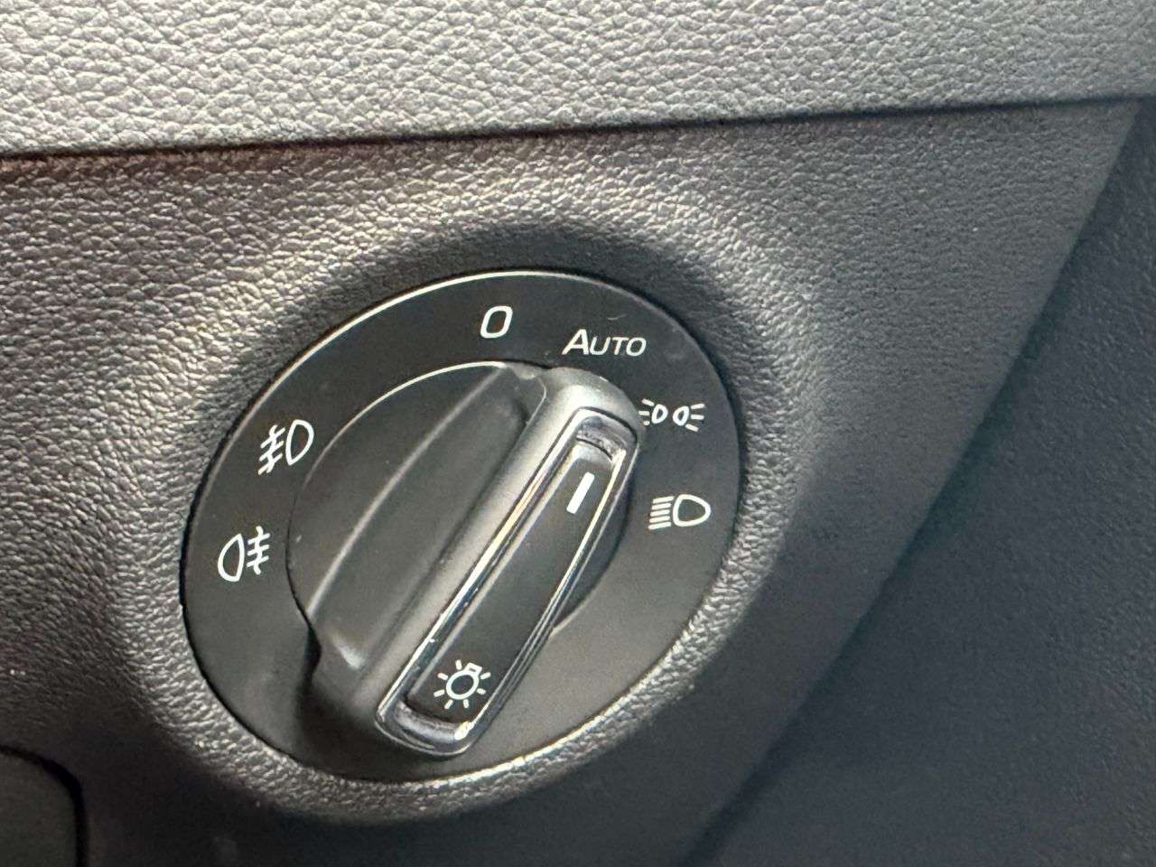 2019 SKODA KAROQ 2019 SKODA KAROQ