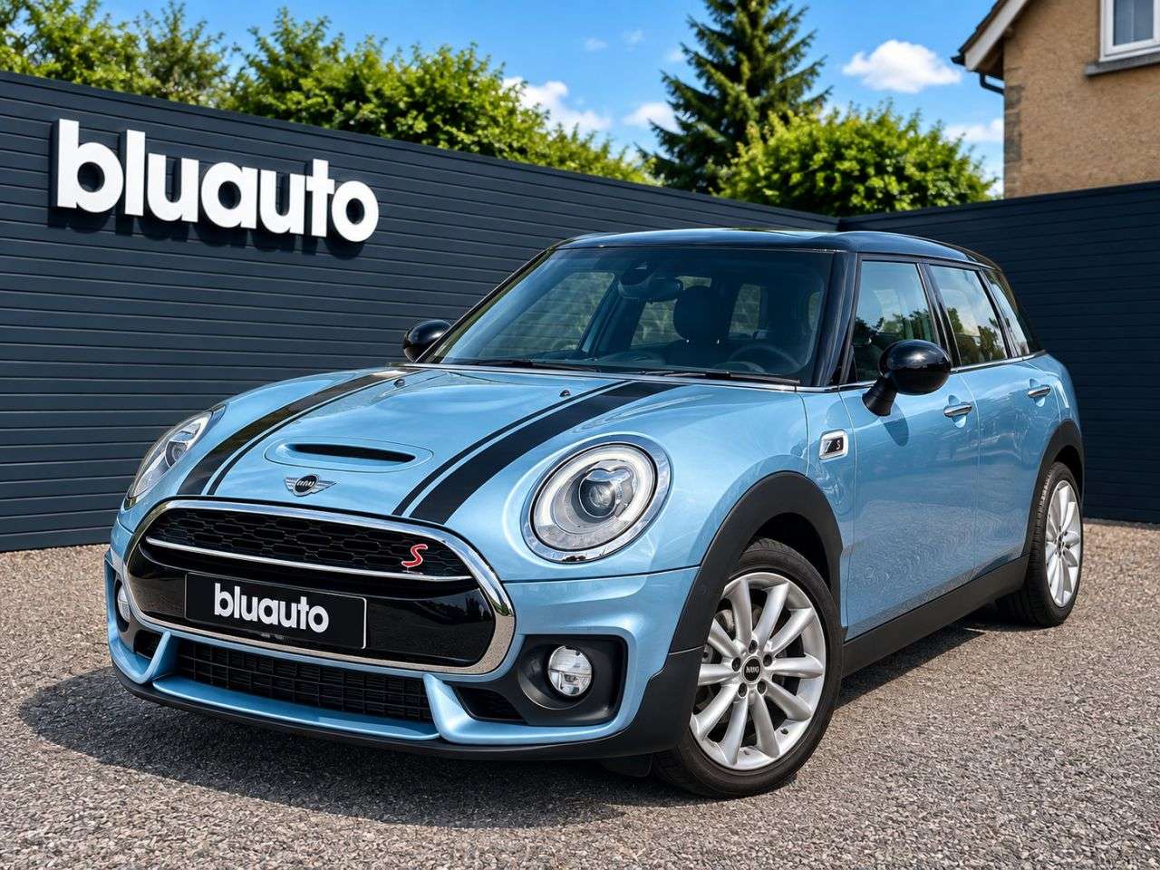 A 2017 MINI CLUBMAN 2.0 Cooper S Estate 6dr Petrol Manual Euro 6 (s/s) (192 ps) A 2017 MINI CLUBMAN 2.0 Cooper S Estate 6dr Petrol Manual Euro 6 (s/s) (192 ps)