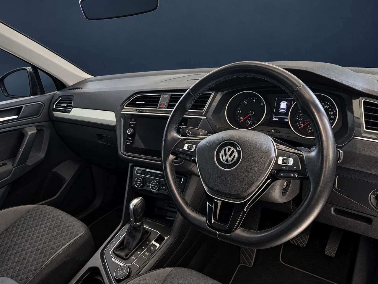 2018 VOLKSWAGEN TIGUAN 2018 VOLKSWAGEN TIGUAN