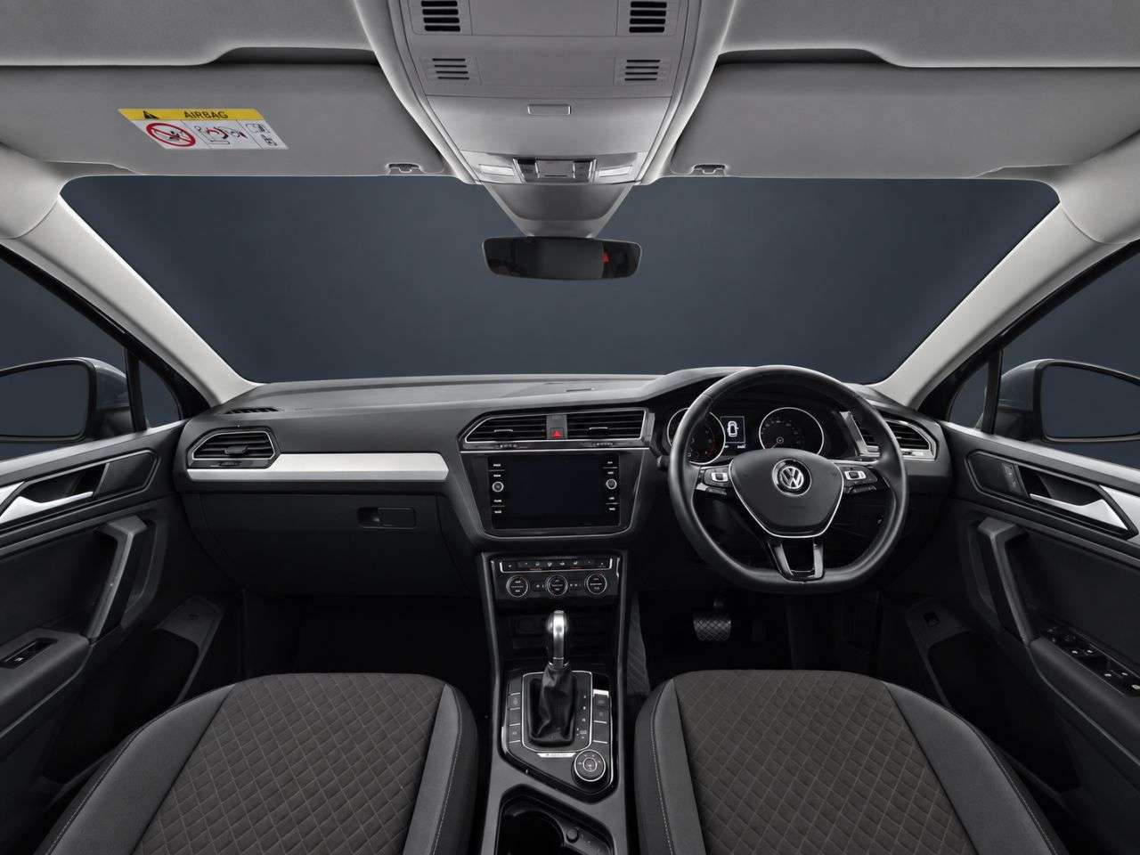 A 2018 VOLKSWAGEN TIGUAN 2.0 TDI SE Navigation SUV 5dr Diesel DSG 4Motion Euro 6 (s/s) (150 ps) Appl A 2018 VOLKSWAGEN TIGUAN 2.0 TDI SE Navigation SUV 5dr Diesel DSG 4Motion Euro 6 (s/s) (150 ps) Appl