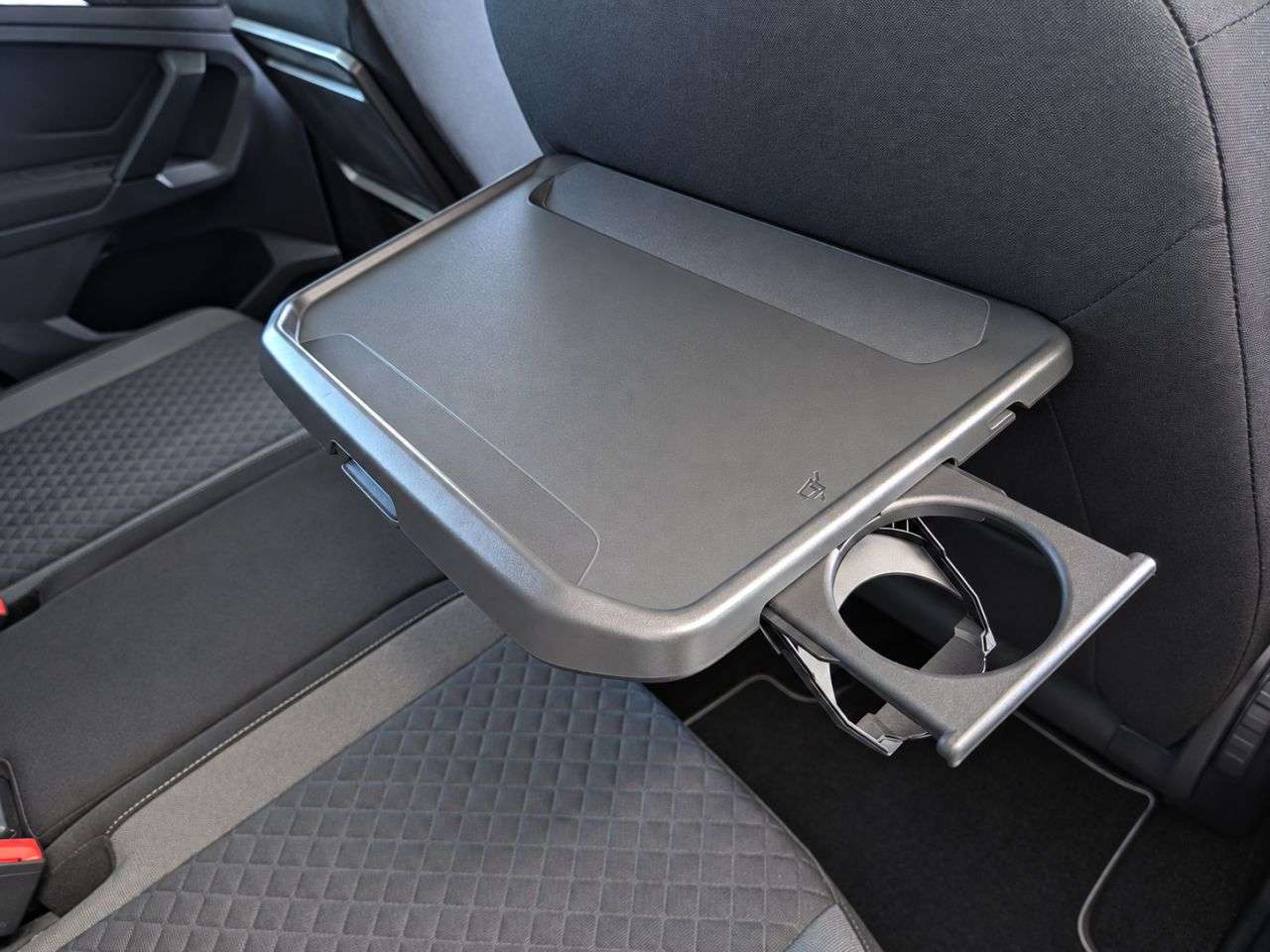 2018 VOLKSWAGEN TIGUAN 2018 VOLKSWAGEN TIGUAN