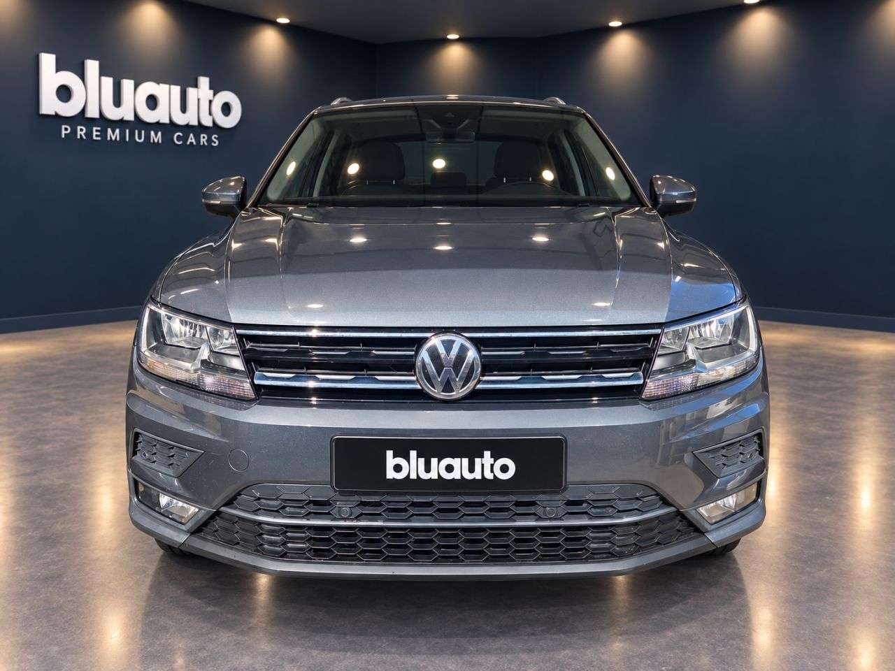 A 2018 VOLKSWAGEN TIGUAN 2.0 TDI SE Navigation SUV 5dr Diesel DSG 4Motion Euro 6 (s/s) (150 ps) Appl A 2018 VOLKSWAGEN TIGUAN 2.0 TDI SE Navigation SUV 5dr Diesel DSG 4Motion Euro 6 (s/s) (150 ps) Appl