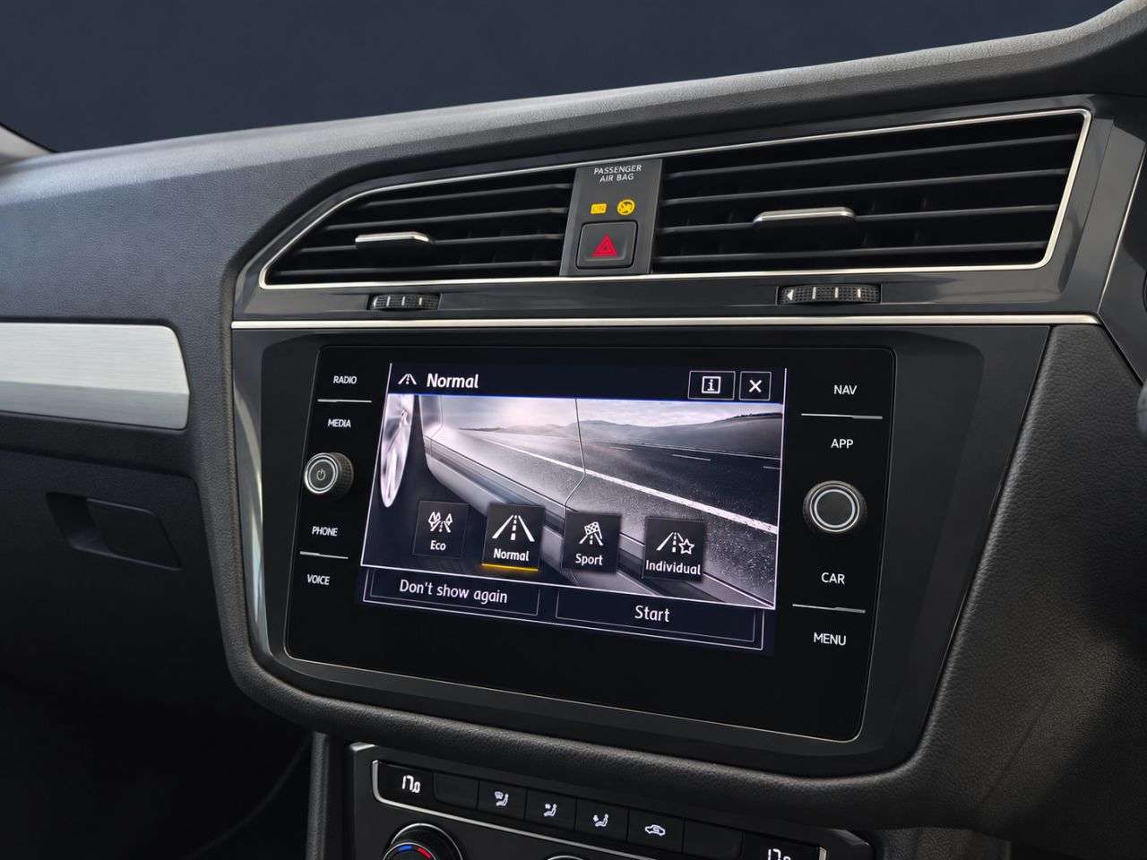 2018 VOLKSWAGEN TIGUAN 2018 VOLKSWAGEN TIGUAN