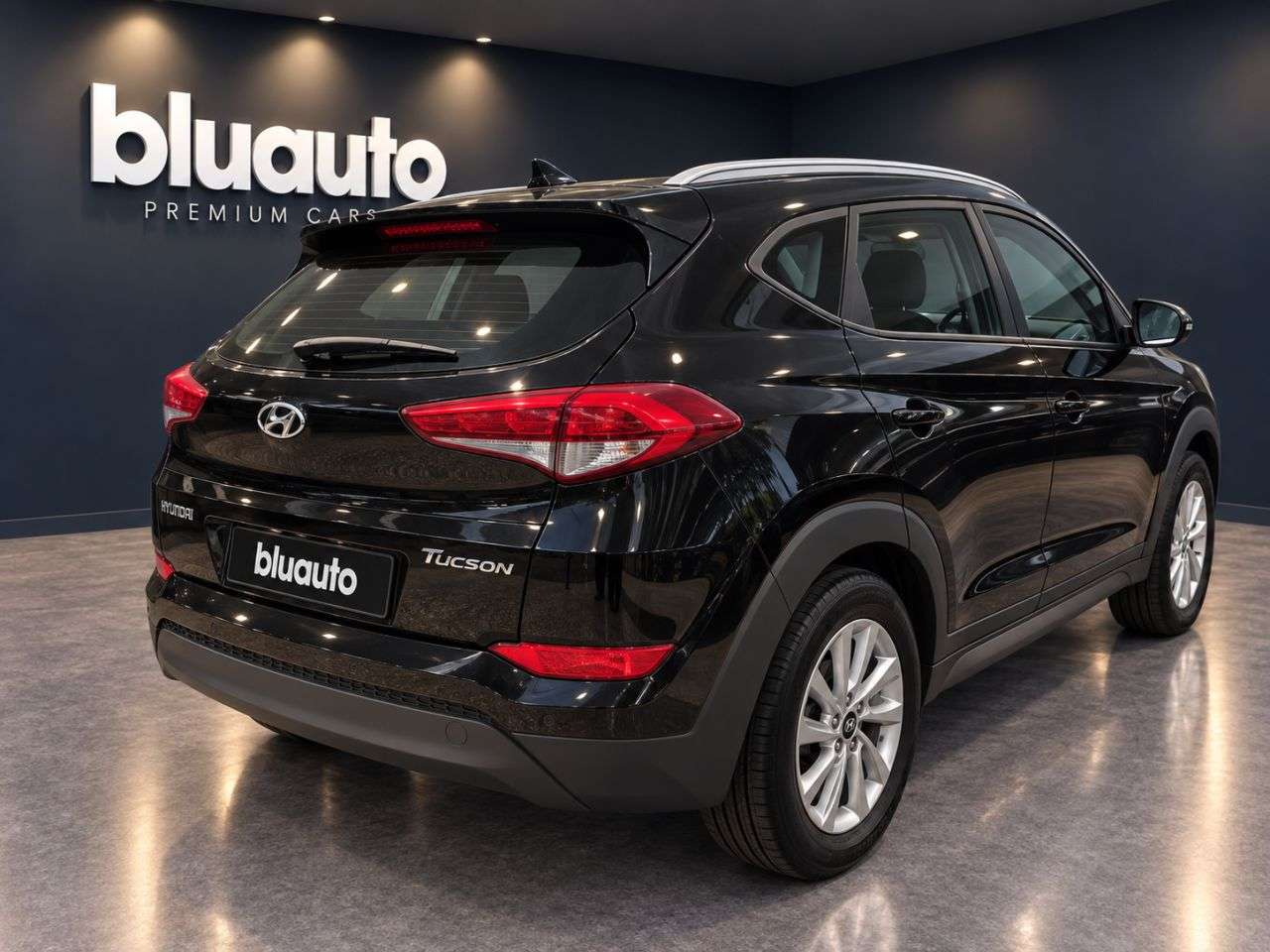 A 2018 HYUNDAI TUCSON 1.6 GDi Blue Drive SE Nav SUV 5dr Petrol Manual Euro 6 (s/s) (132 ps) A 2018 HYUNDAI TUCSON 1.6 GDi Blue Drive SE Nav SUV 5dr Petrol Manual Euro 6 (s/s) (132 ps)