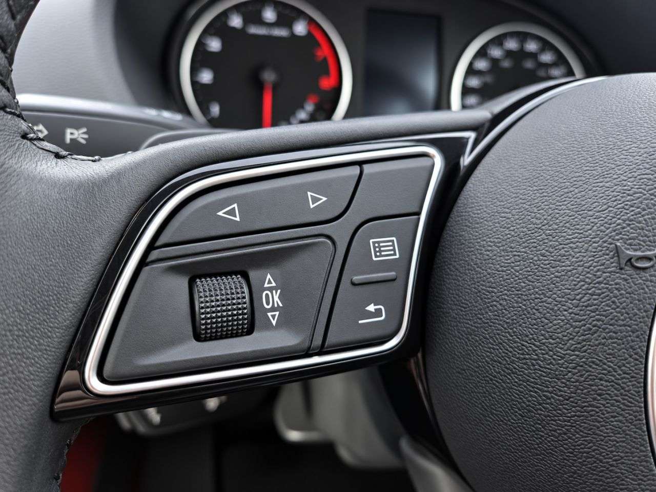 2018 AUDI Q2 2018 AUDI Q2