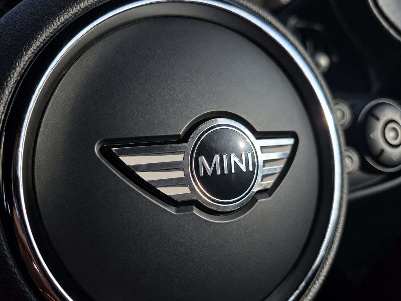 2017 MINI COUNTRYMAN 2017 MINI COUNTRYMAN