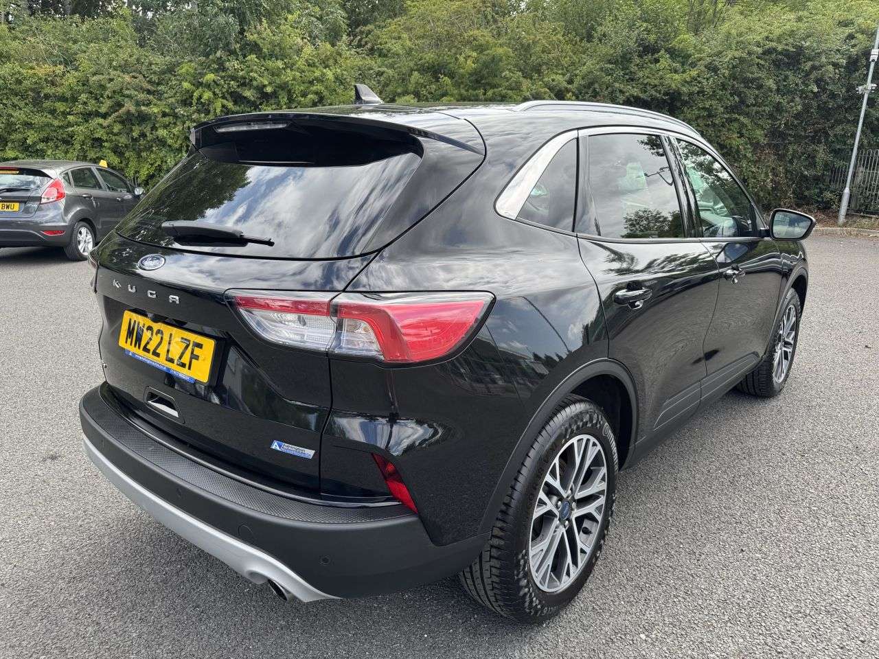 A 2022 FORD KUGA 2.0 TDCI ECOBLUE TITANIUM AUTOMATIC AWD 190 A 2022 FORD KUGA 2.0 TDCI ECOBLUE TITANIUM AUTOMATIC AWD 190