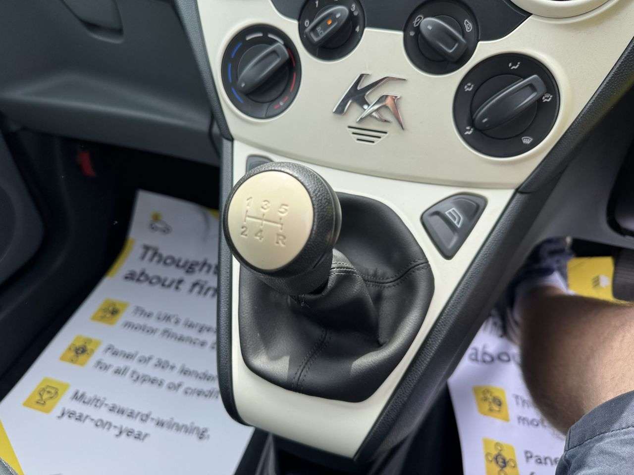 2014 FORD KA 2014 FORD KA