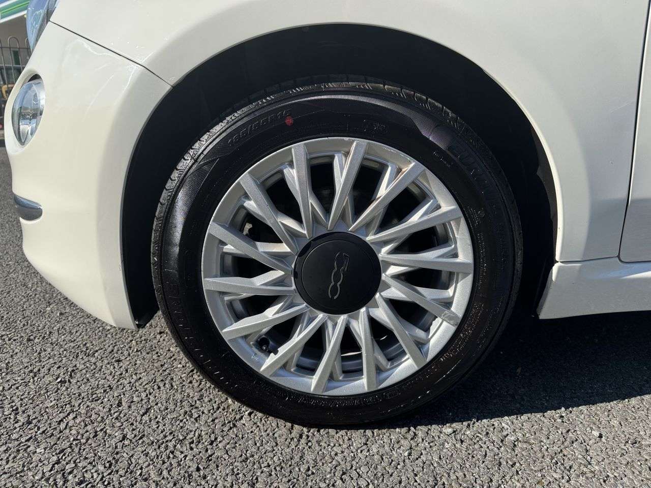 2017 FIAT 500 2017 FIAT 500