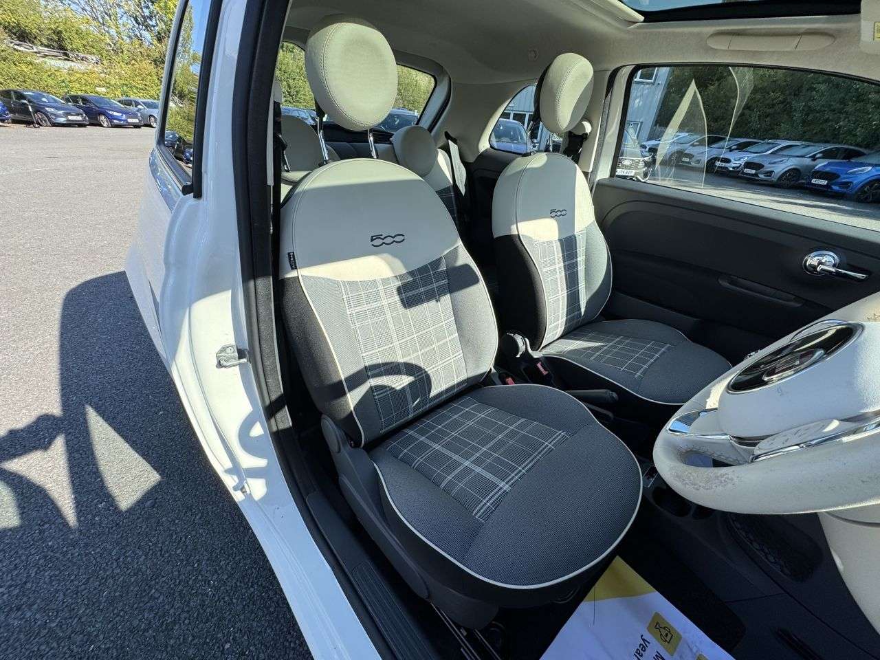 2017 FIAT 500 2017 FIAT 500