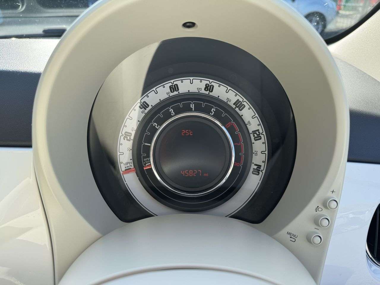 2017 FIAT 500 2017 FIAT 500