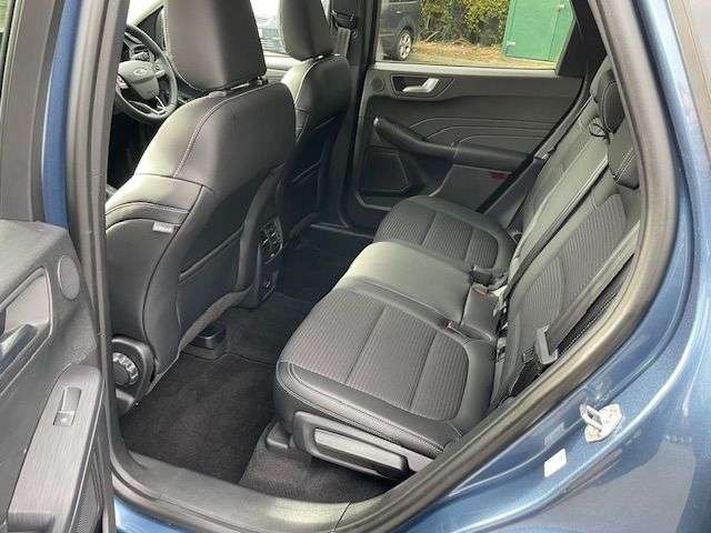 2022 FORD KUGA 2022 FORD KUGA