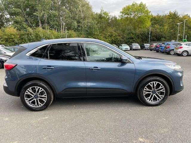 2022 FORD KUGA 2022 FORD KUGA