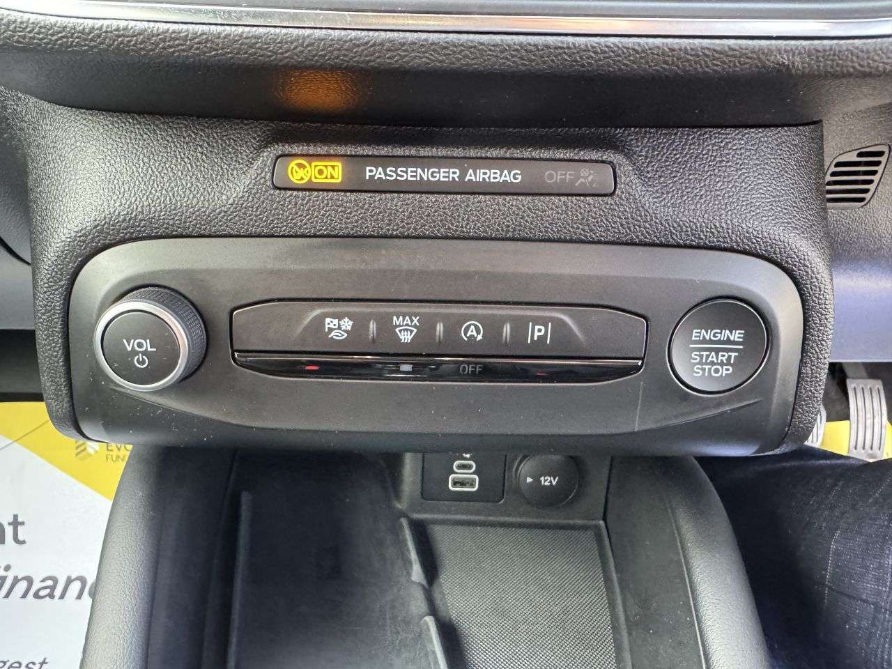 2022 FORD FOCUS 2022 FORD FOCUS