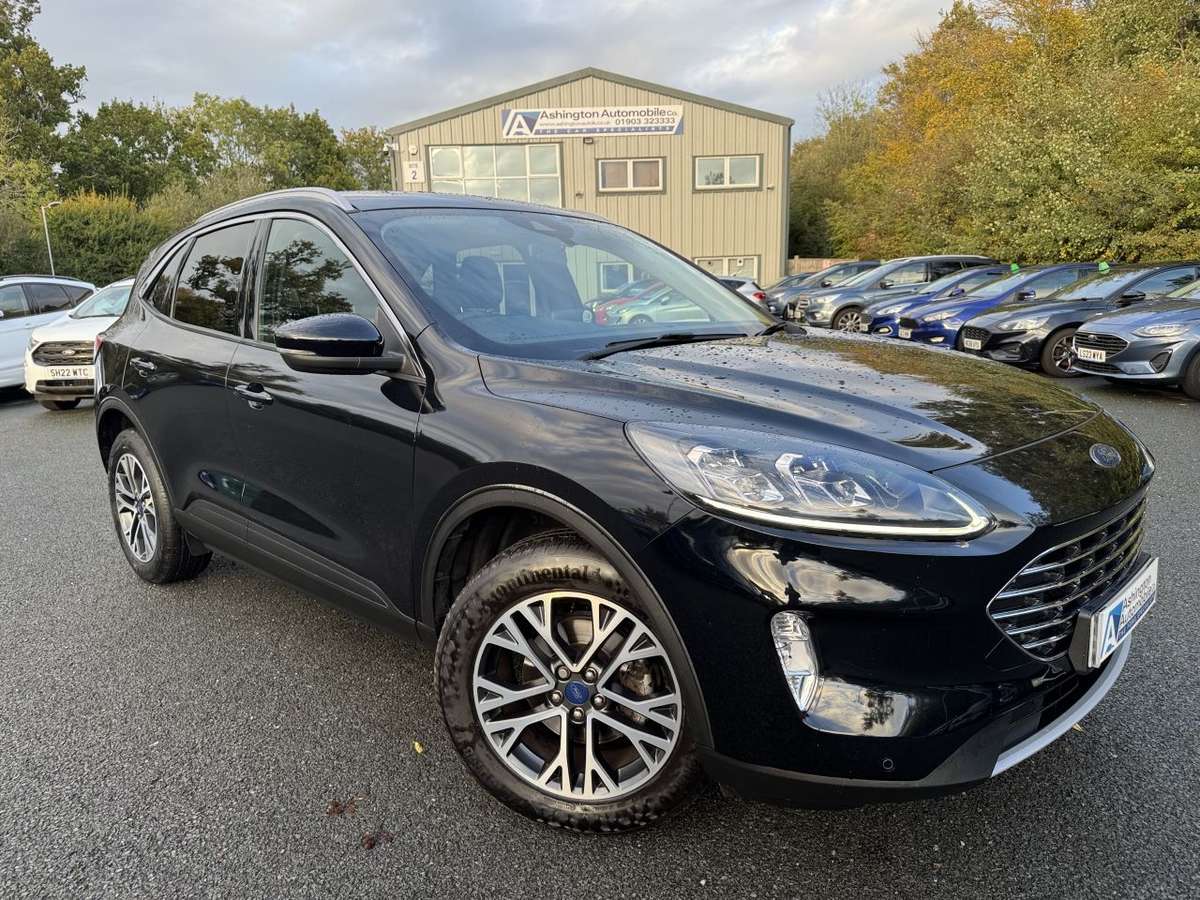 Check out this Ford Kuga 2023 Petrol Manual