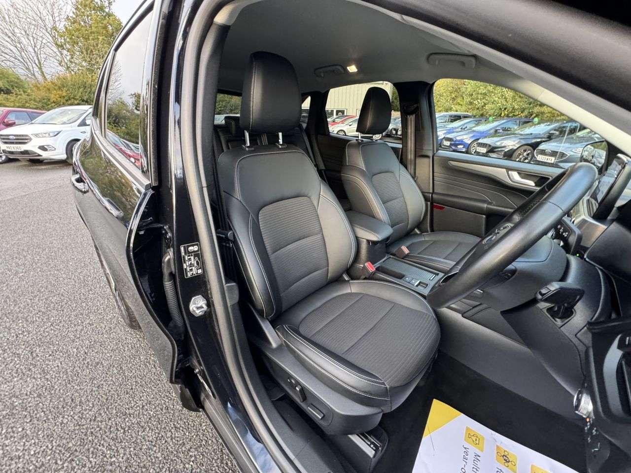 2023 FORD KUGA 2023 FORD KUGA