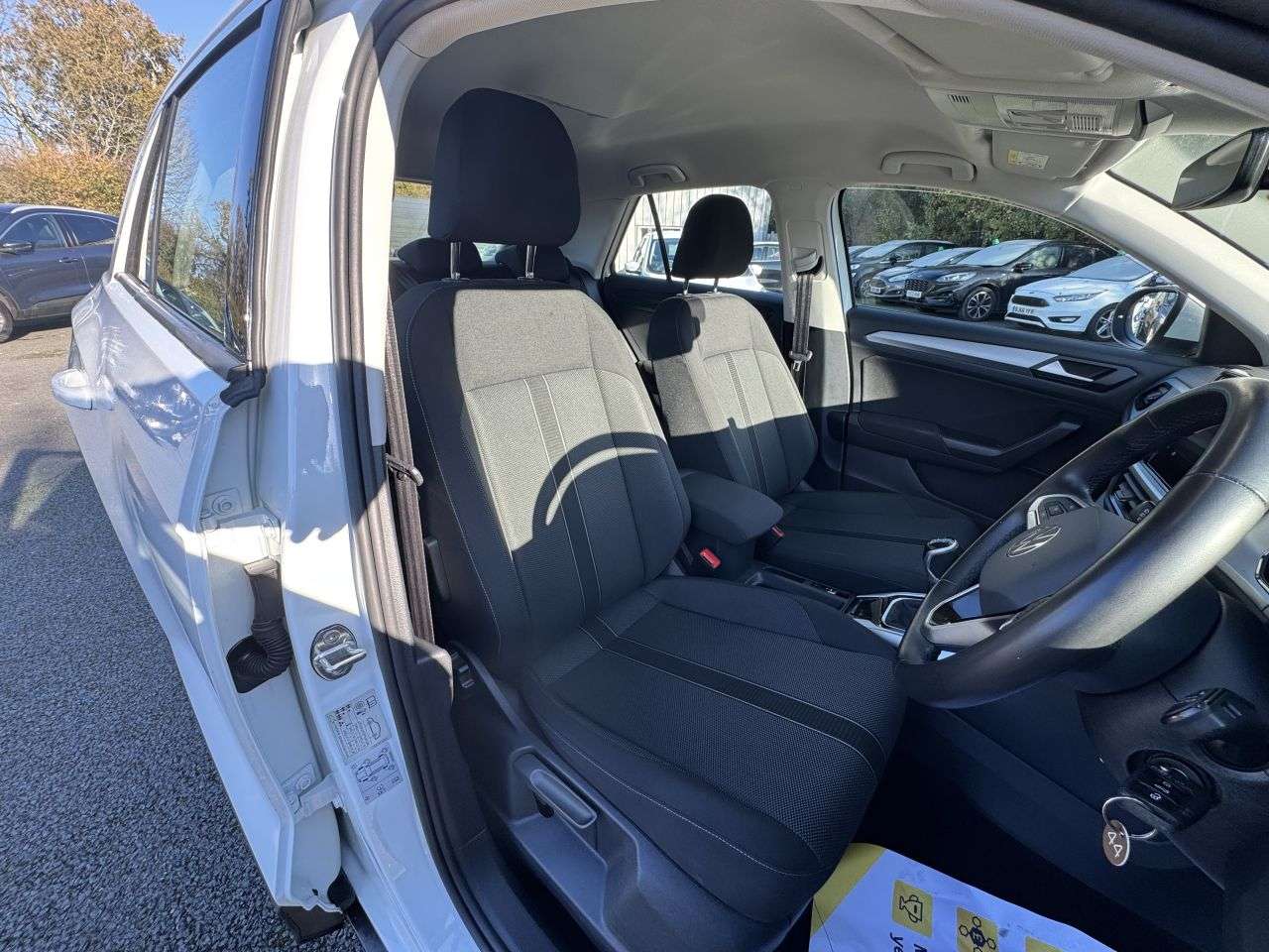 2022 VOLKSWAGEN T-ROC 2022 VOLKSWAGEN T-ROC