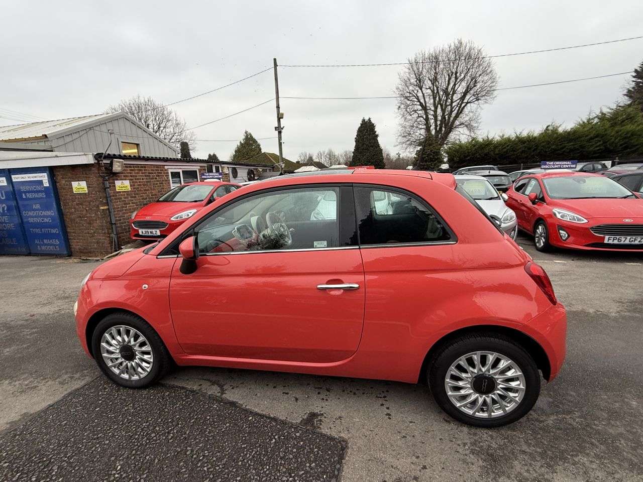 2017 FIAT 500 2017 FIAT 500