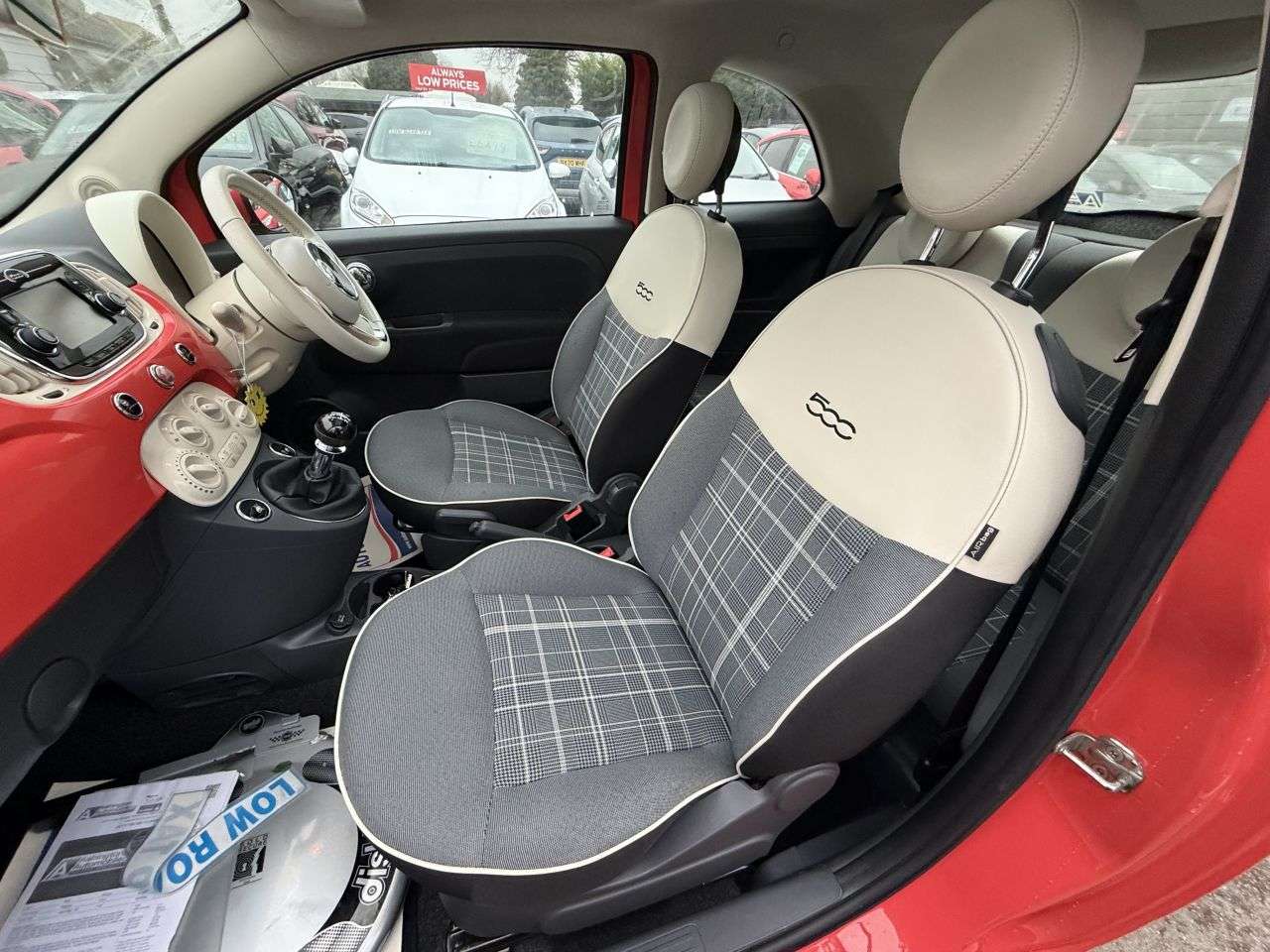 2017 FIAT 500 2017 FIAT 500